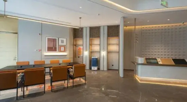 Starway Hotel (Tengzhou Jiefang Middle Road Longquan Square), Prenota Hotel Hotel a Shandong con parcheggio, Parcheggio