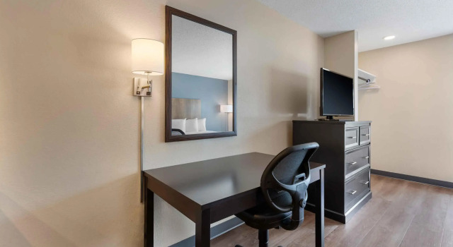 Четырёхместный люкс Extended Stay America Suites - Washington, DC - Alexandria - Landmark