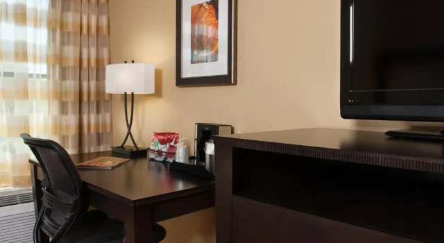 Двухместный номер Standard Branson Hillside Hotel
