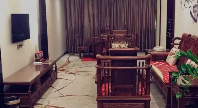 Люкс Deluxe Bohuang Hotel