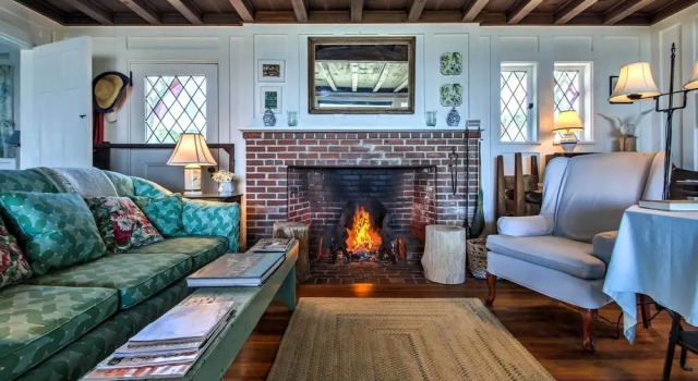 Kennebunk Cottage w/ Private Beach & Ocean Views!, Book Feriehus Kennebunk Maine