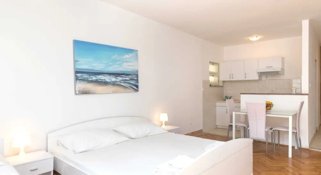 House Apartments Ariva