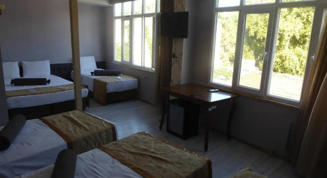 Четырёхместный номер Standard Elite Plus Family Hotel Old City