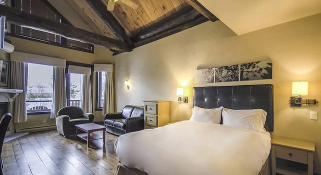 Condos de l'Auberge du Lac Taureau, Book Hotel Saint-Michel-des-Saints 