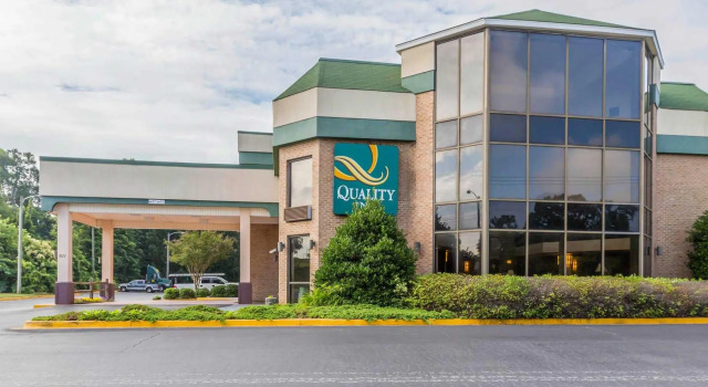 Кровать в общем номере Quality Inn Greer - Greenville