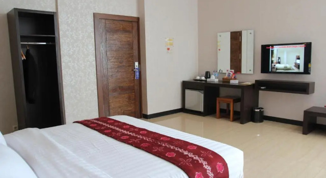 Полулюкс Hotel Roditha Banjarbaru