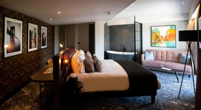 Полулюкс voco Leicester by IHG