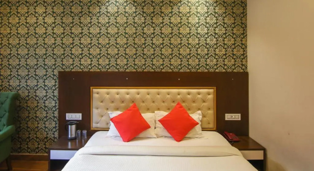 OYO 17099 Ambika Residency, Забронировать Отель Отели Манали с завтраком, Завтраки