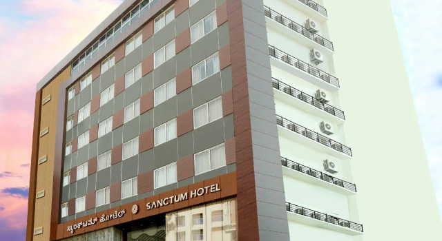 Номер Deluxe I V Sanctum Hotel