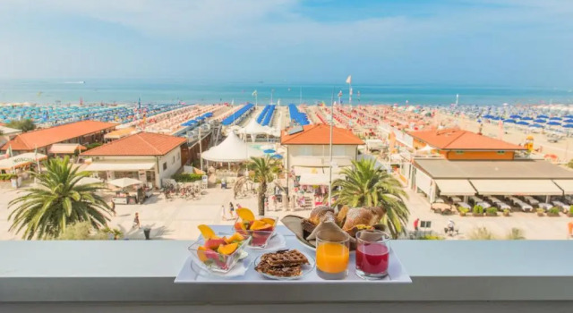 Семейный номер Standard с видом на море Hotel Giulia