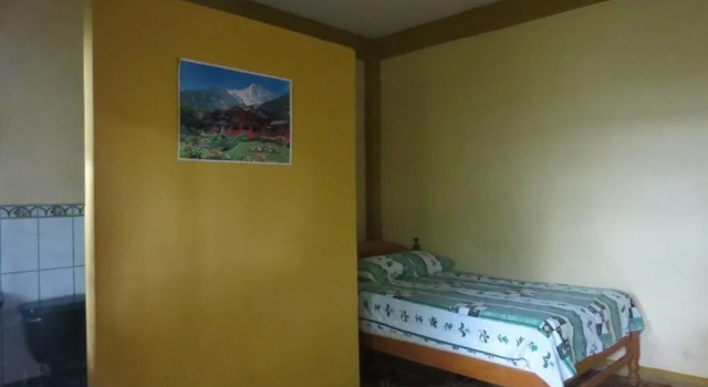 Bambú - Hostel, Book Hostel / Vandrerhjem Hoteller i Madre de Dios med parkering, Parkering