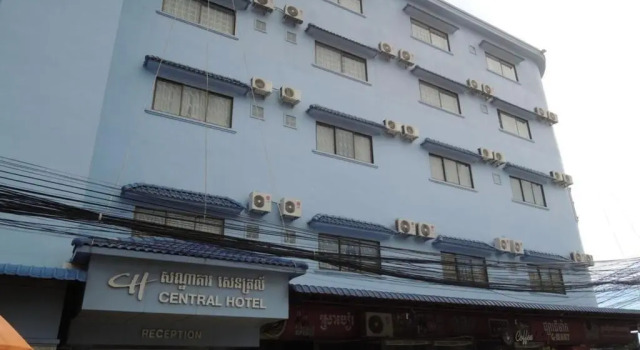 Central Hotel