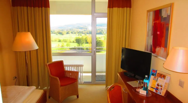 Одноместный номер Standard с балконом и с красивым видом из окна Trip Inn Landhotel Badsoden-Salmünster