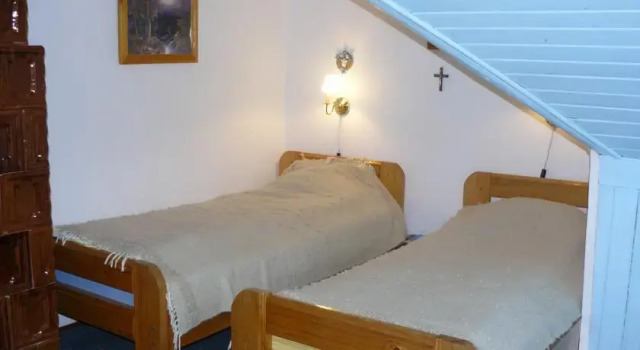 Pensiunea Colt de Rai, Rezerwuj Hotel Hotele w Carpathians - Romania z parkingiem, Parking
