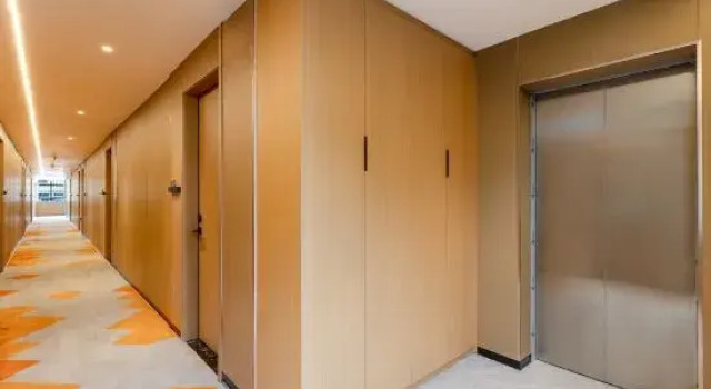 Hongxing • Elegant Cozy.S Deep Sleep Smart Hotel (Huizhou Jiangbei Kaisa Plaza), Rezervasyon Otel Guangdong otoparklı oteller, Otopark