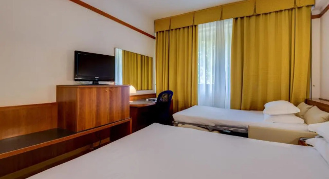 Трёхместный номер Classic Best Western City Hotel