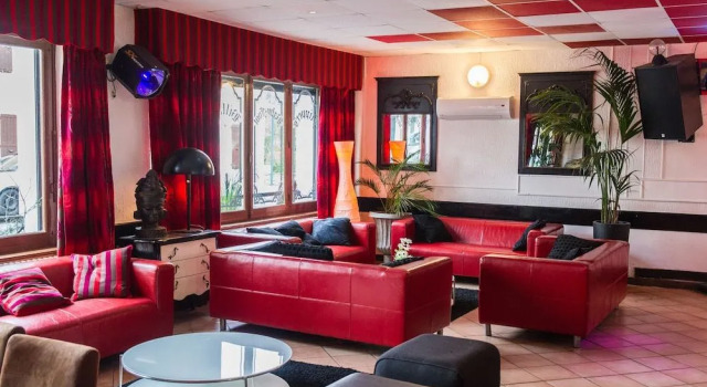 Relais du Sidobre, Varaa Hotelli Lacrouzette 