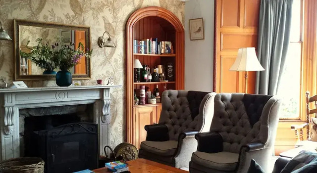 Strathallan Bed and Breakfast, Забронировать Гостевой дом Отели Грантаун-он-Спей с парковкой, рядом с Музей Грантауна, Парковка