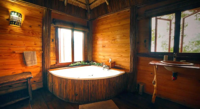 Двухместный номер Standard с видом на горы Pezulu Tree House Lodge