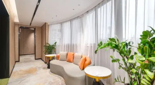 Trust Hotel (Shenzhen Convention and Exhibition Center), Rezerwuj Hotel Hotele w Shenzhen z parkingiem, Parking