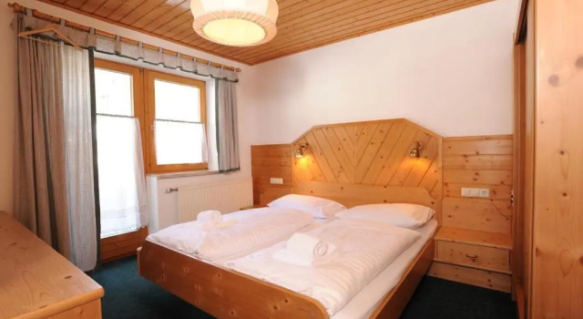 Chalet Alice