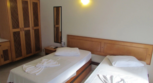 VELINN Hotel Guarda Mor, Забронировать Отель Отели Сан-Себастьян с парковкой, рядом с Ilhabela Matriz Church, Парковка