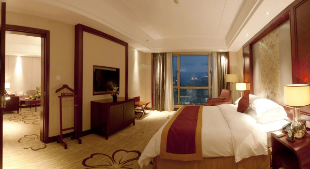 Люкс Business Ramada Plaza Shaoguan City Centre