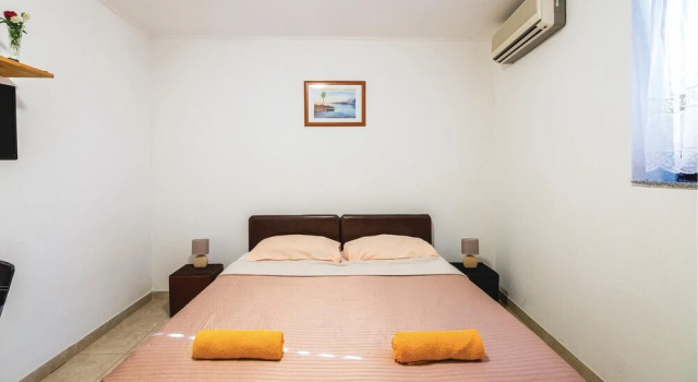 Amazing Home in Omisalj With Wifi and 0 Bedrooms, Prenota Hotel Omišalj 