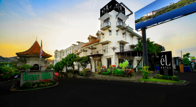 Bett im Wohnheim eL Hotel Malang