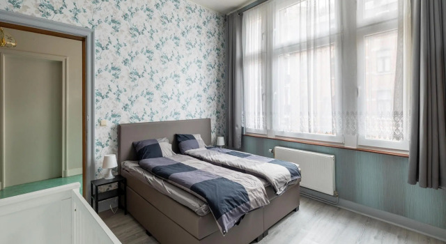 Beautiful Holiday Home in Dinant With Garden, Забронировать Дом для отпуска Виллы провинции Намюра, Вилла