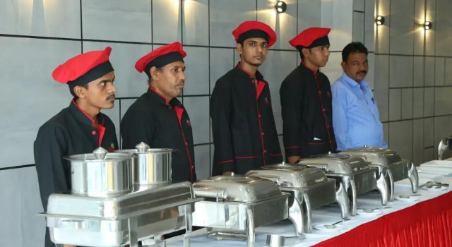 Shri Akshar Hotel, Rezervovat Hotel Hotely v Gujarat s parkováním, Parkování