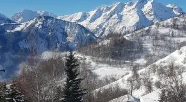 Студия Studio Uissan pour 5 personnes à côté des pistes