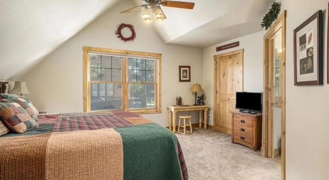 Номер Standard Solitude Bobcat #7 - Estes Park 2 Bedroom Condo by RedAwning