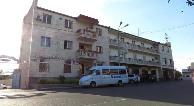 White House Hotel, Prenota Hotel Hotel economici a Erevan