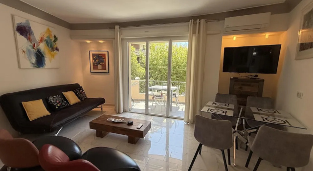 Апартаменты 2 BR Apartment in the Center of Cannes - 2305