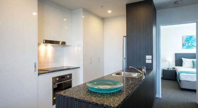 Номер Standard с 2 комнатами с балконом Synergy Broadbeach - Official