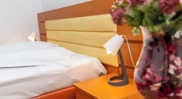 Трёхместный номер Standard с балконом Hotel Sir Colentina