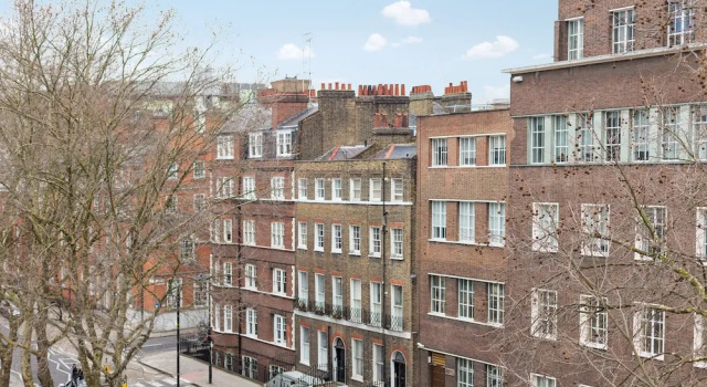 Central London Apartment With a Balcony, Забронировать Апартаменты/квартира Апартаменты Лондона, рядом с Театр Phoenix, Апартаменты/квартира