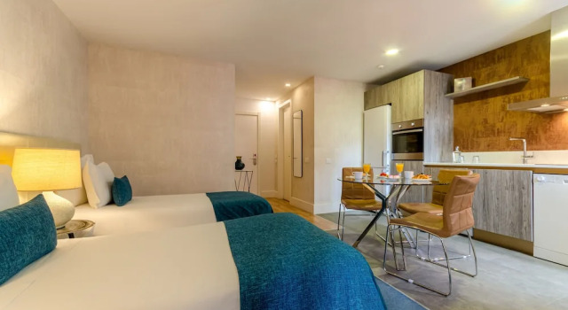 Студия Superior LX51 Lisbon Center - Studios & Suites by APT IIN