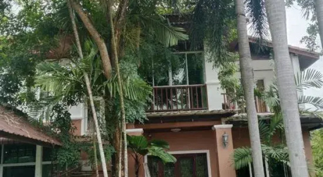 Poolvilla Armthong Home