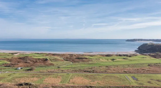 Gorse Cottage - Sea Views Village Centre, Забронировать Дом для отпуска Пеналли Южный Уэльс