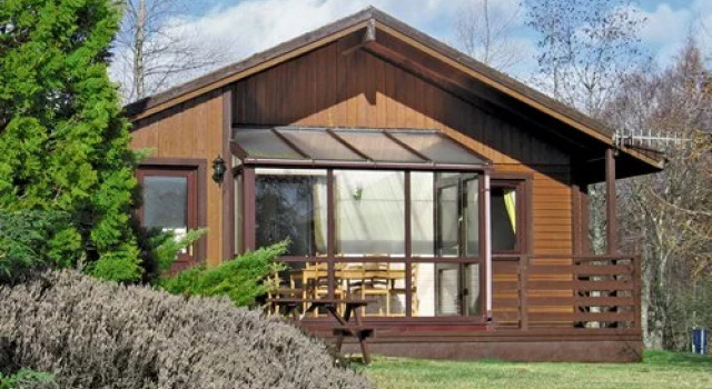 Pine Bank Chalets, Забронировать Шале Отели Авимор с бассейном, Бассейн