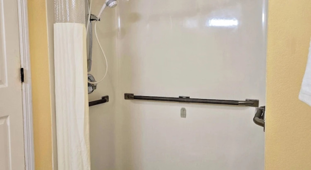 Номер Standard Budgetel Inn Suites Pine Mountain