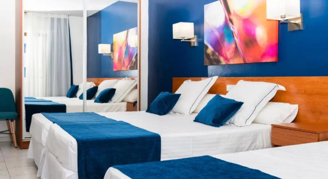 Трёхместный номер Standard Jaime I Hotel Peñiscola