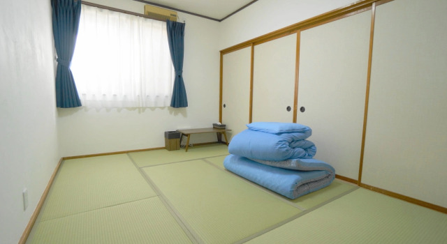 Tetsu no YA Guesthouse for Railfans, Prenota Ostello Ostelli a Yamanashi, Ostello