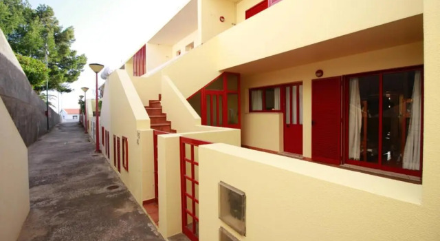 Angela Beach Place by AnaLodges, Varaa Hotelli Porto Santo Madeira