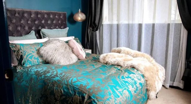 HOH - Hazel's Boudoir