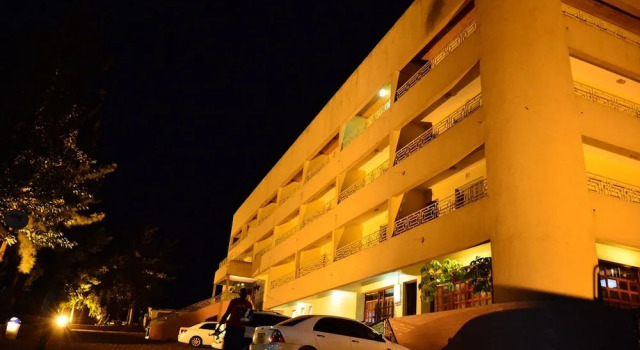 Seasons Narok Hotel, Buchen Sie Hotel Narok Masai Mara