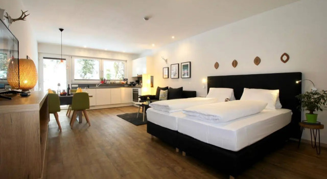 Seelos - Alpine Easy Stay - Bed & Breakfast, Забронировать Отель Отели Миминг с бассейном, Бассейн
