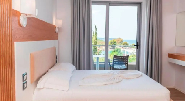 Двухместный номер Standard с балконом и с видом на море Ventus Hotel